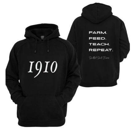 1910 FARM.FEED.TEACH.REPEAT Hoodie